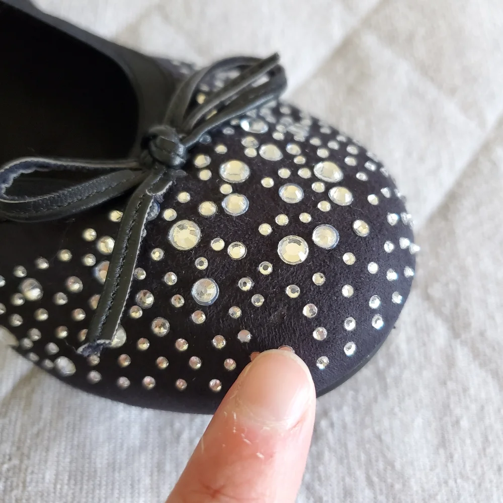 ⭐4/$20‎ Stuart Weitzman Girls Flats Size 2